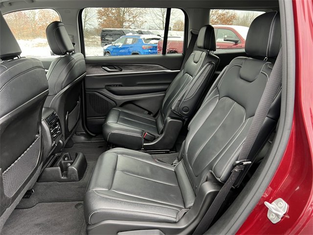 Certified 2023 Jeep Grand Cherokee L Limited image 5