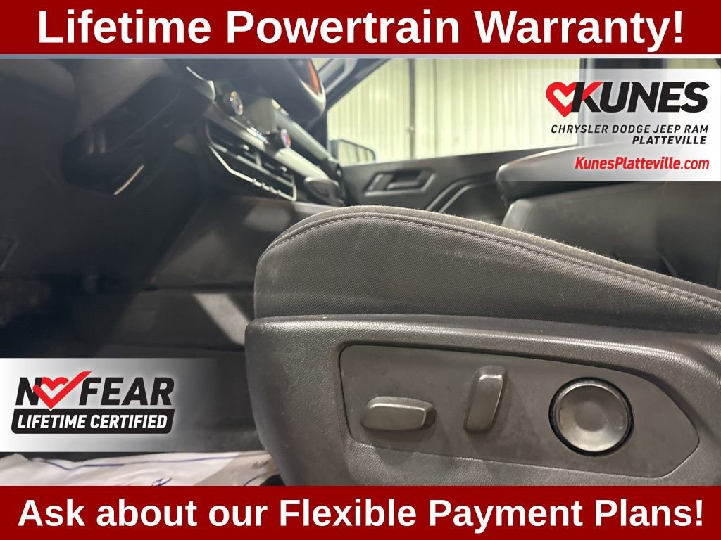 Used 2024 Chevrolet Colorado Trail Boss w/ Technology Package image 23