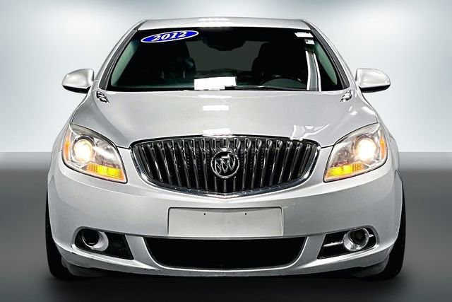 Used 2012 Buick Verano Leather FWD image 2
