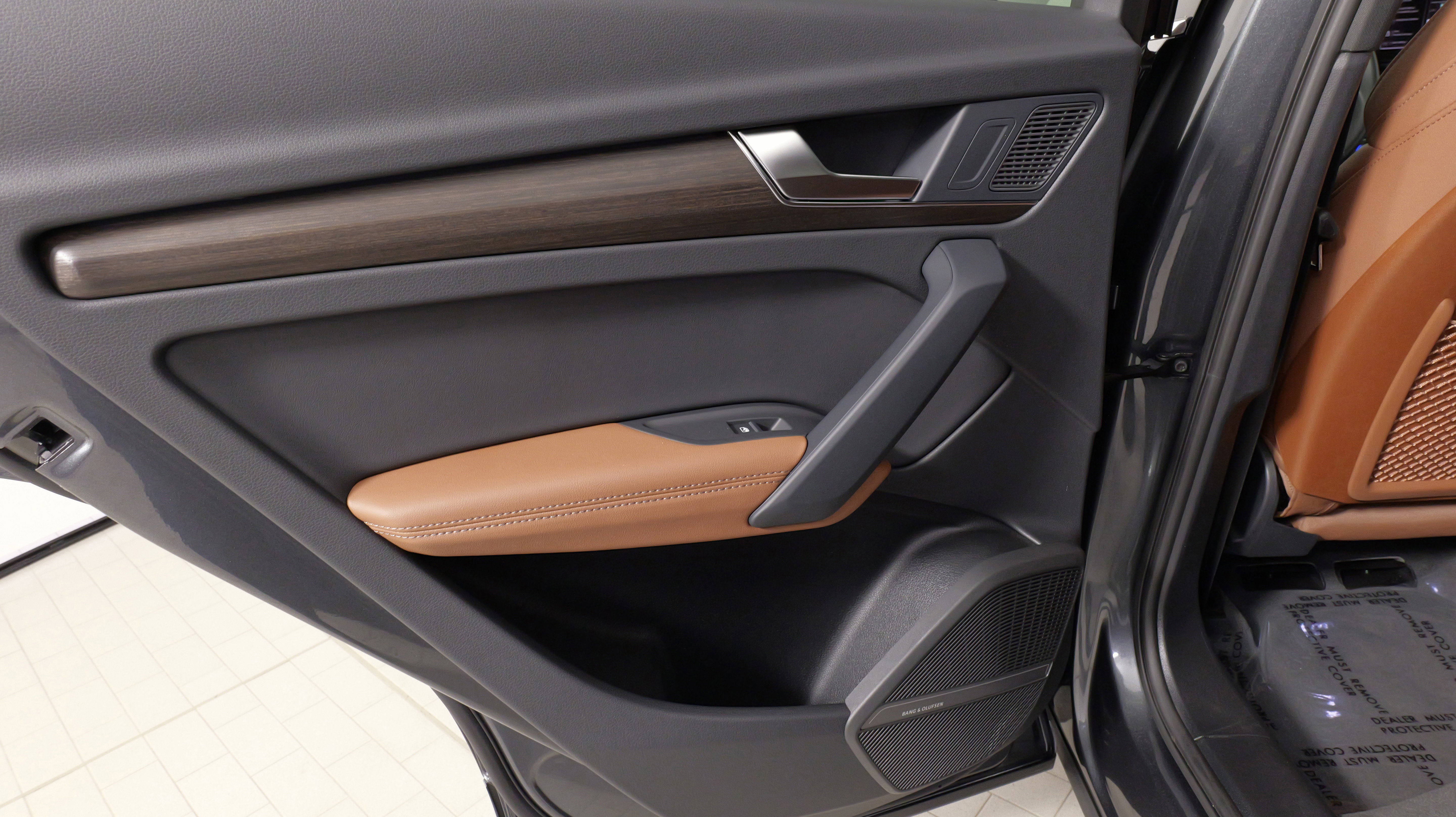 Used 2025 Audi Q5 2.0T Premium Plus image 31