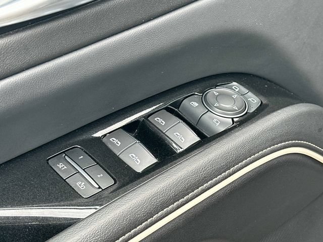 Used 2024 Cadillac Escalade ESV Luxury w/ LPO, Floor Liner Package AWD/4WD image 14