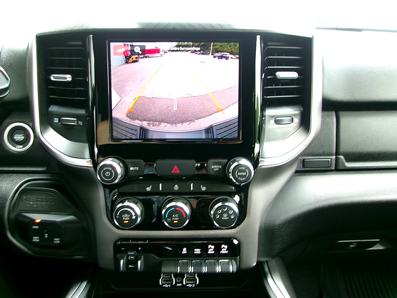 New 2026 RAM 2500 Big Horn AWD/4WD image 15