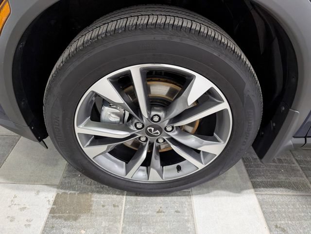 Used 2025 INFINITI QX60 Luxe AWD/4WD image 7