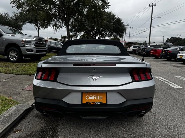 Used 2024 Ford Mustang Premium image 6
