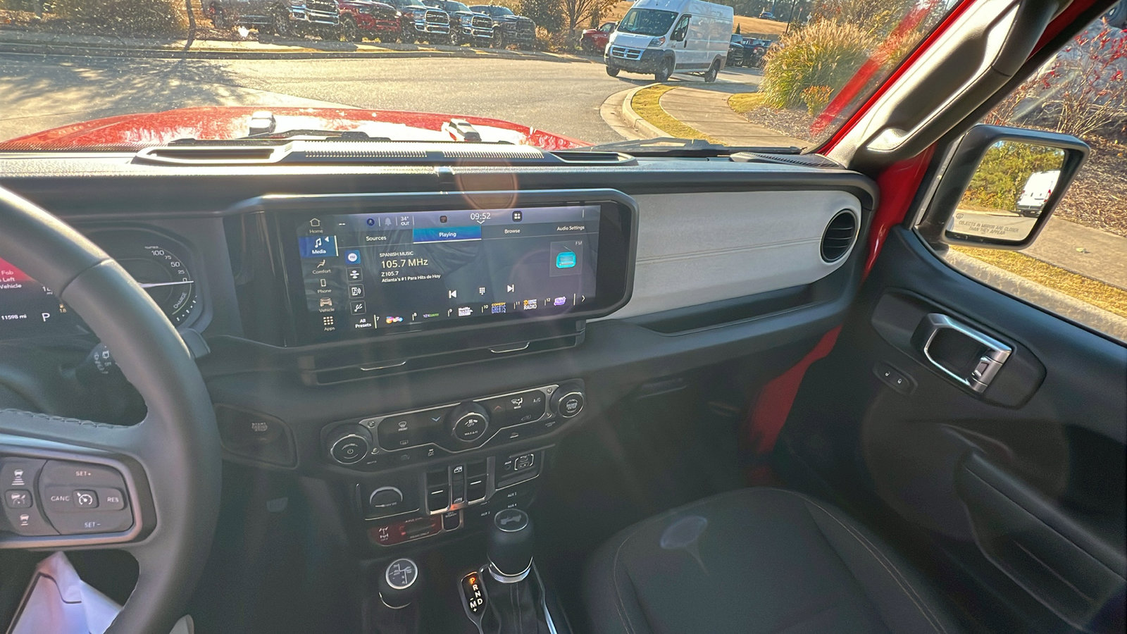 Used 2025 Jeep Wrangler Willys image 31