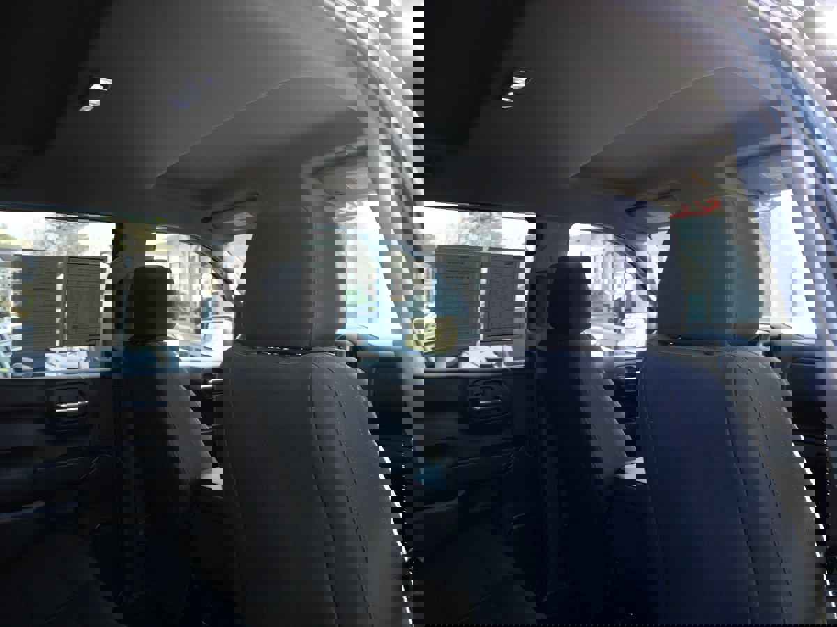 Used 2020 Chevrolet Silverado 1500 Custom w/ Custom Value Package image 22