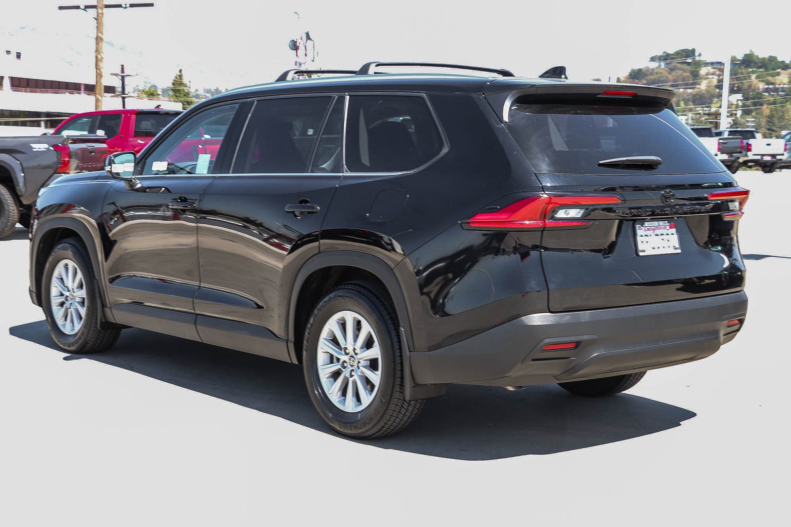 Certified 2024 Toyota Grand Highlander FWD image 5
