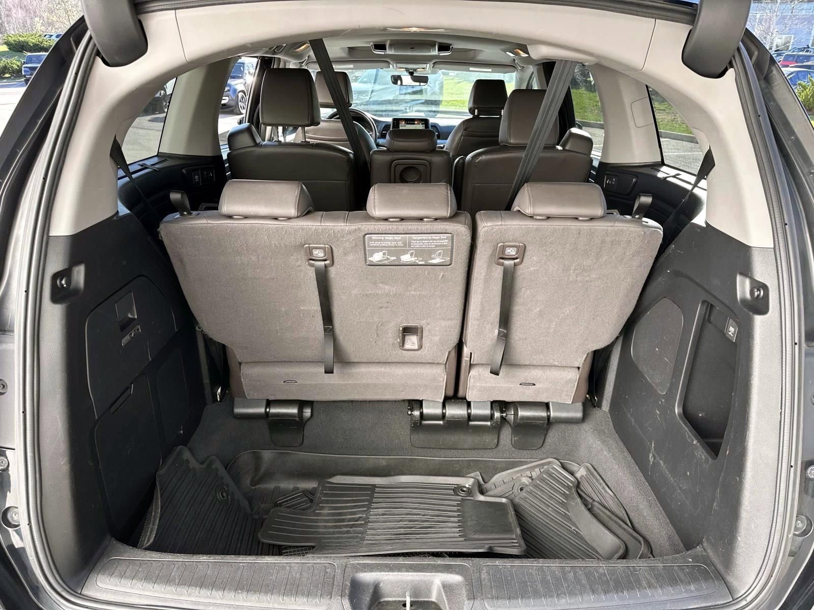 Used 2019 Honda Odyssey Elite image 9
