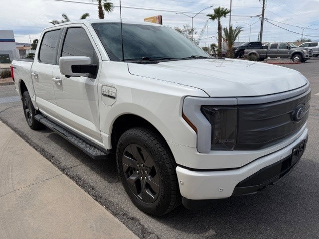 Used 2022 Ford F150 Lightning Lariat w/ Equipment Group 511A High AWD/4WD image 3