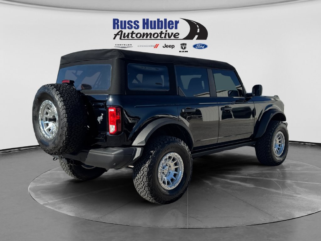 Used 2023 Ford Bronco Black Diamond w/ Sasquatch Package AWD/4WD image 7