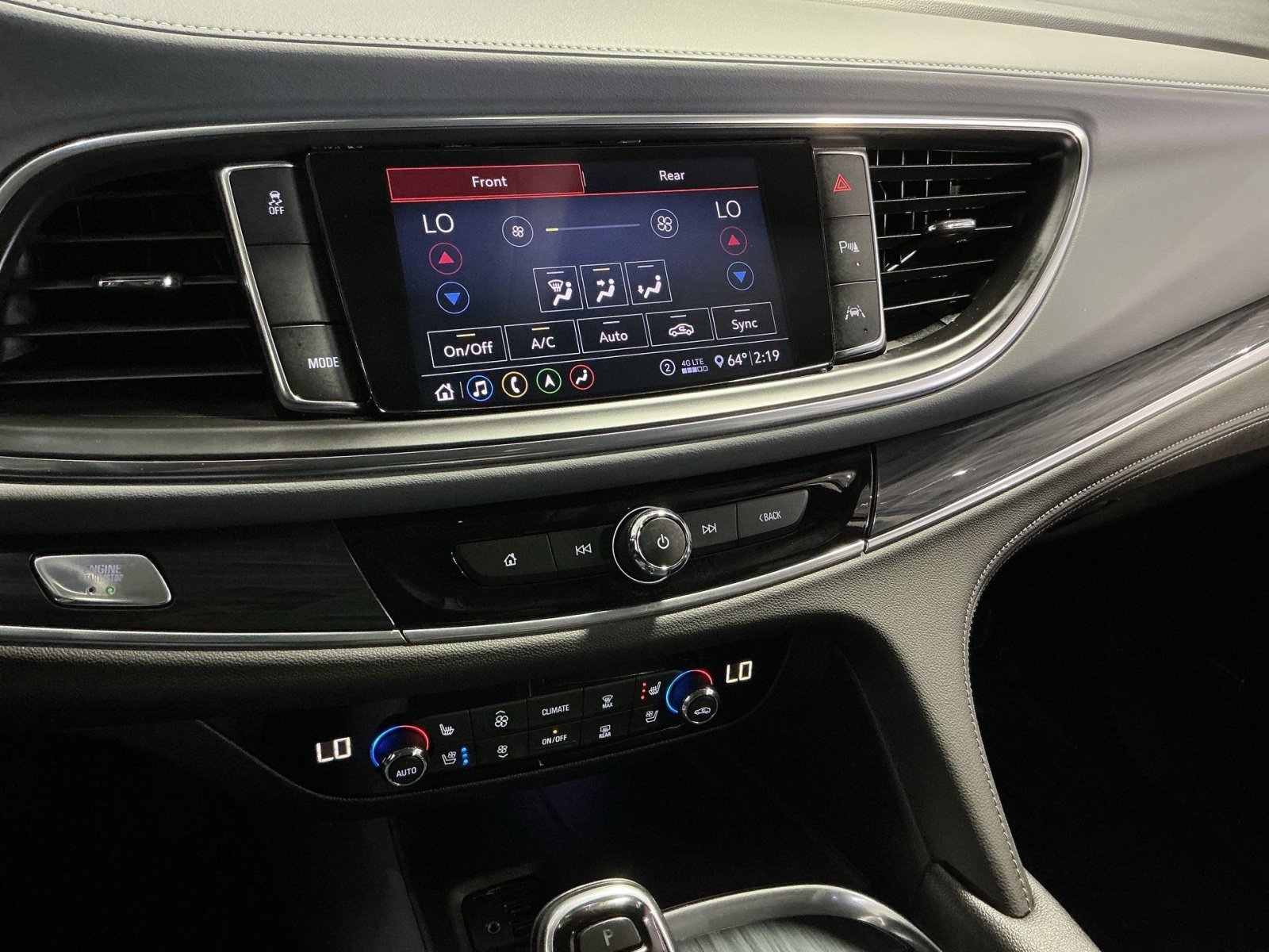 Used 2021 Buick Enclave Premium w/ Sun and Sites Package FWD image 22