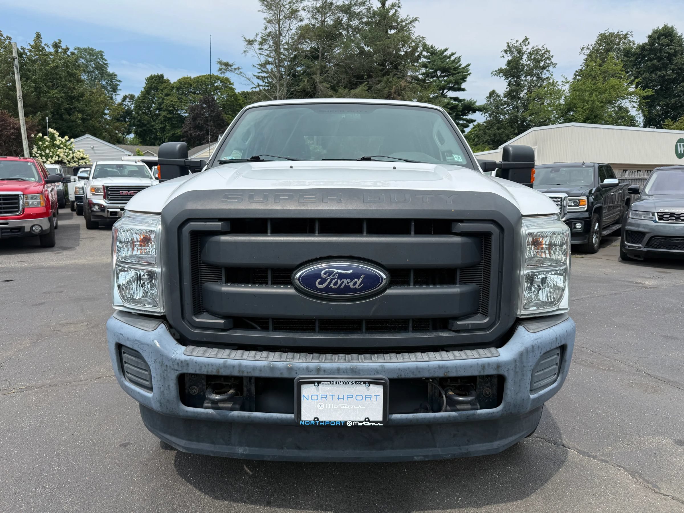 Used 2016 Ford F250 XL w/ Power Equipment Group AWD/4WD image 3