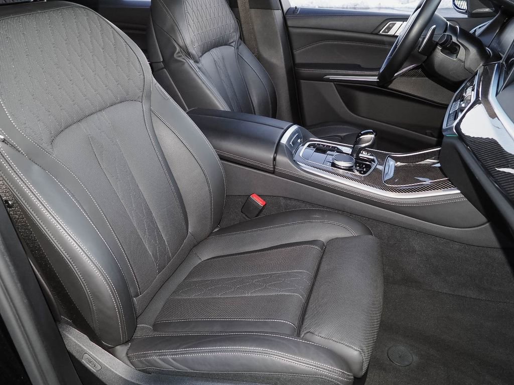 Used 2023 BMW X5 M50i w/ Dynamic Handling Package image 19