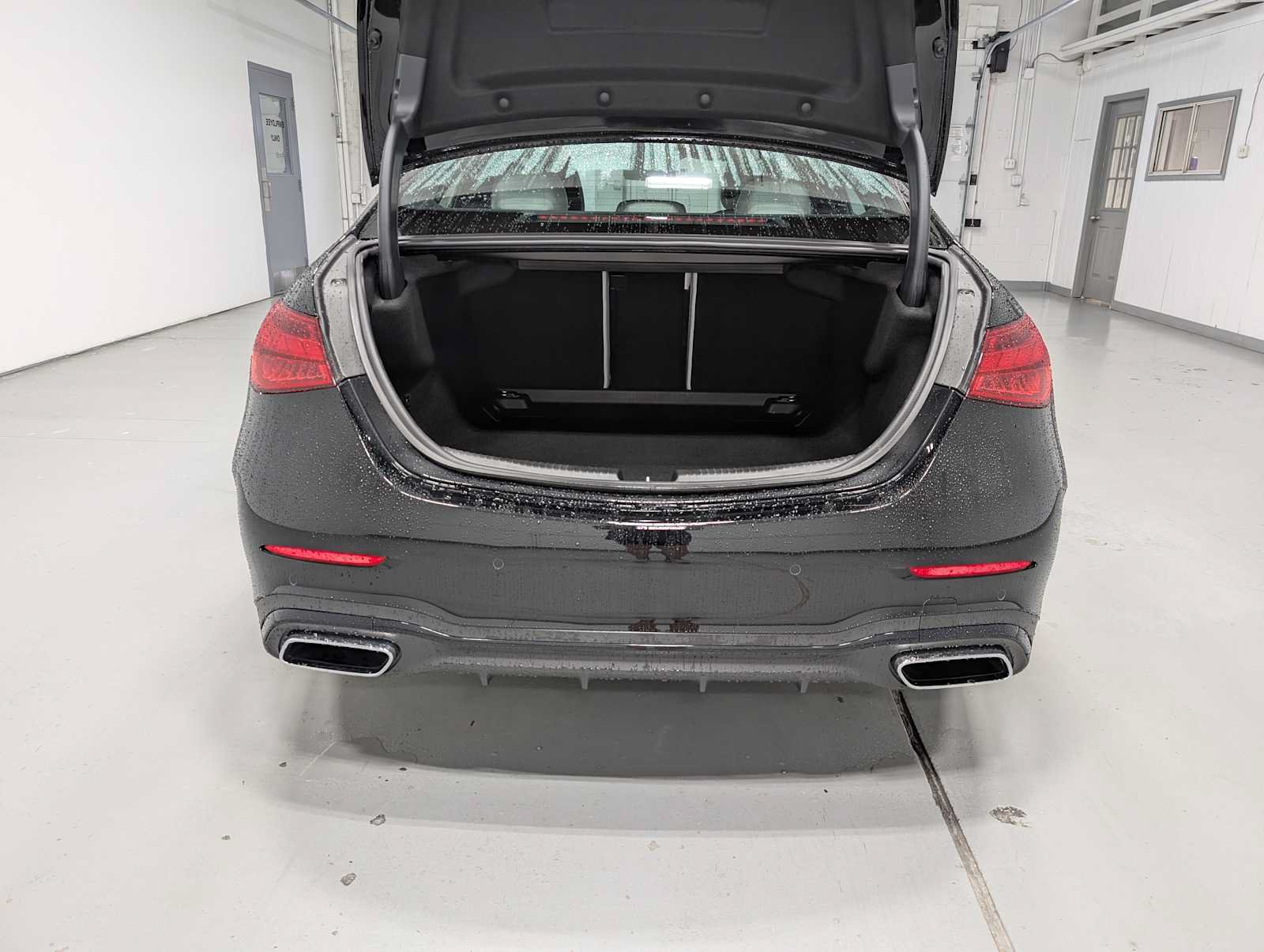 Certified 2023 Mercedes-Benz C 300 4MATIC Sedan image 36