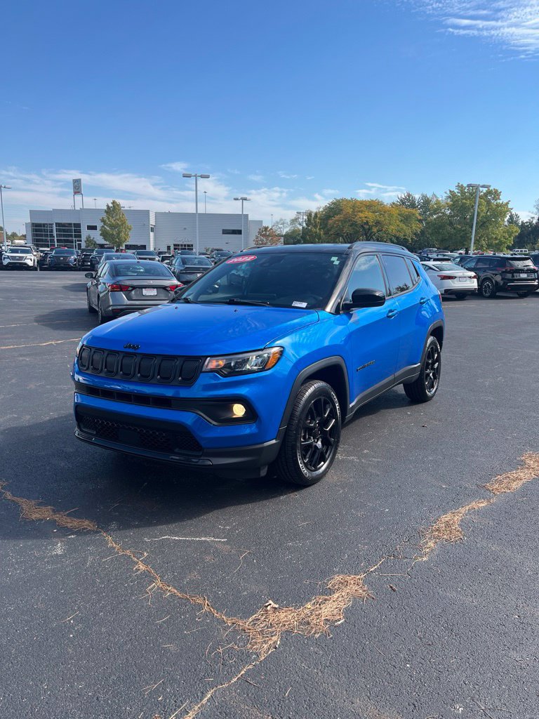 Used 2022 Jeep Compass Latitude w/ Convenience Group
