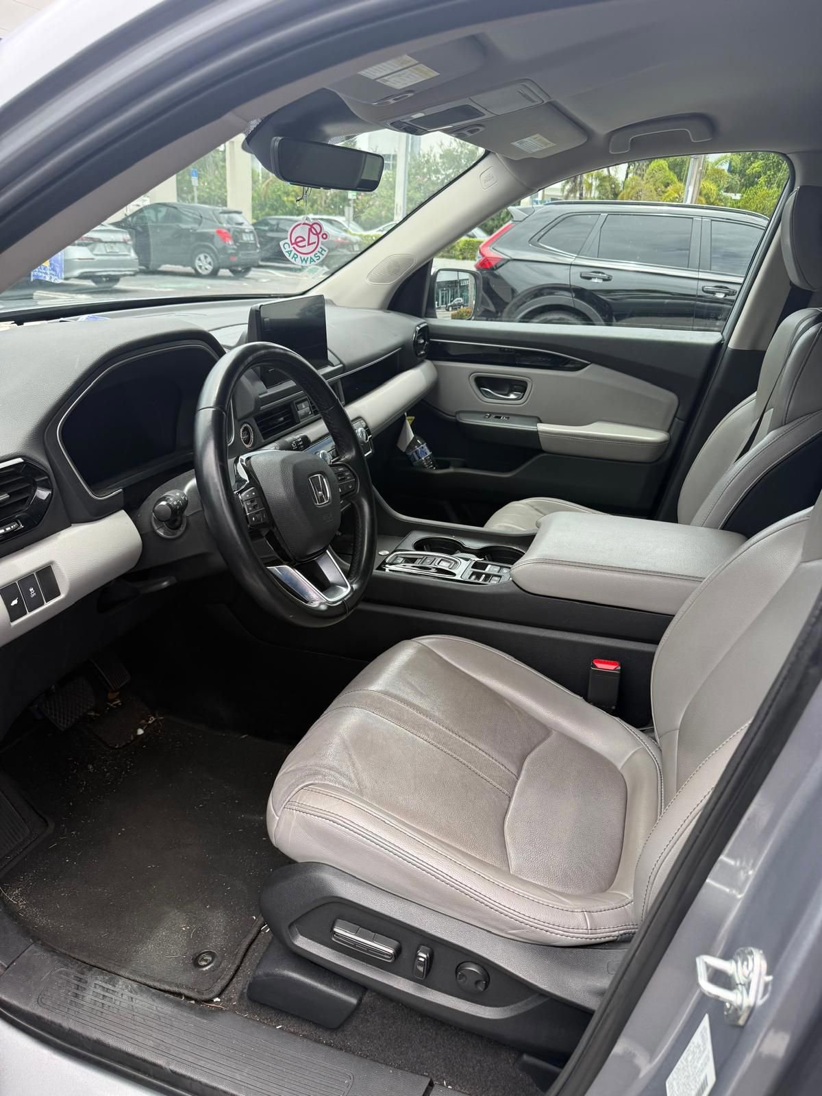 Used 2023 Honda Pilot EX-L image 5