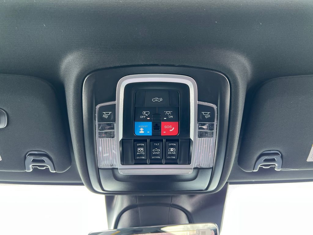 New 2026 RAM 3500 Limited AWD/4WD image 22
