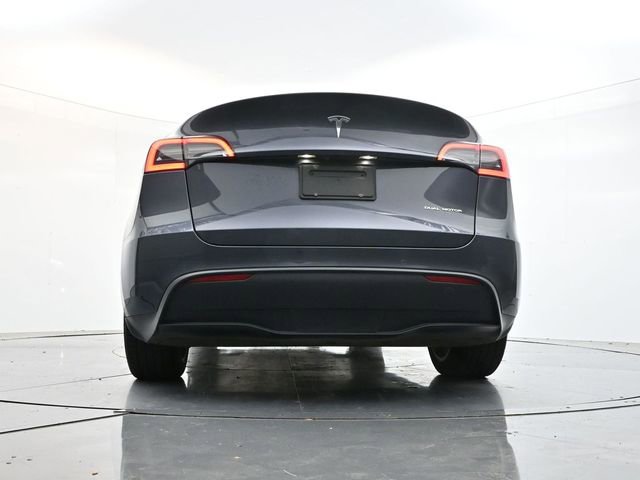 Used 2021 Tesla Model Y Long Range image 30