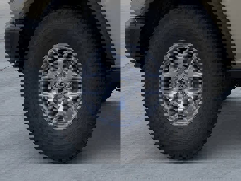 New 2025 Ford Bronco Badlands image 21