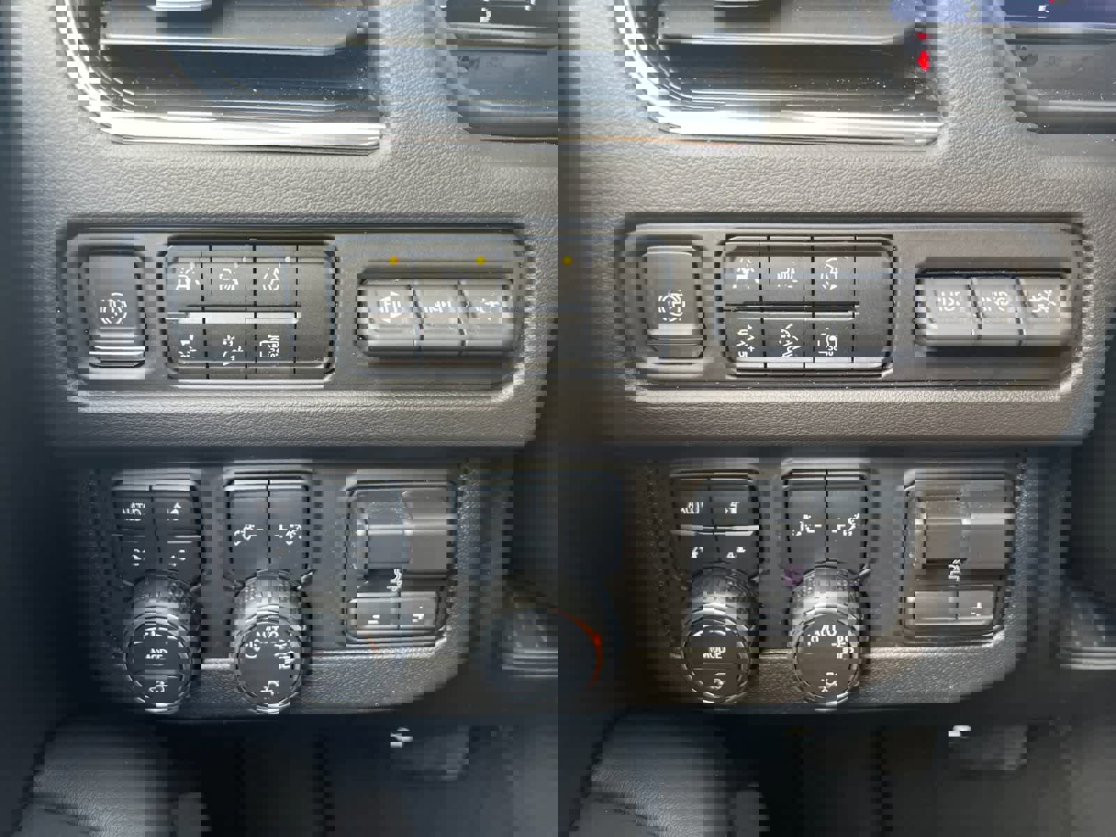 Certified 2023 Chevrolet Suburban High Country w/ Max Trailering Package image 30