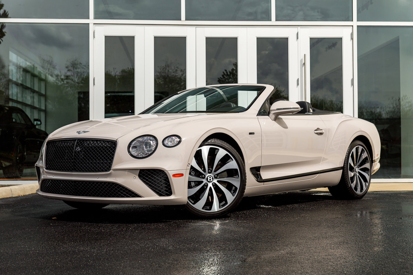 Used 2024 Bentley Continental GT