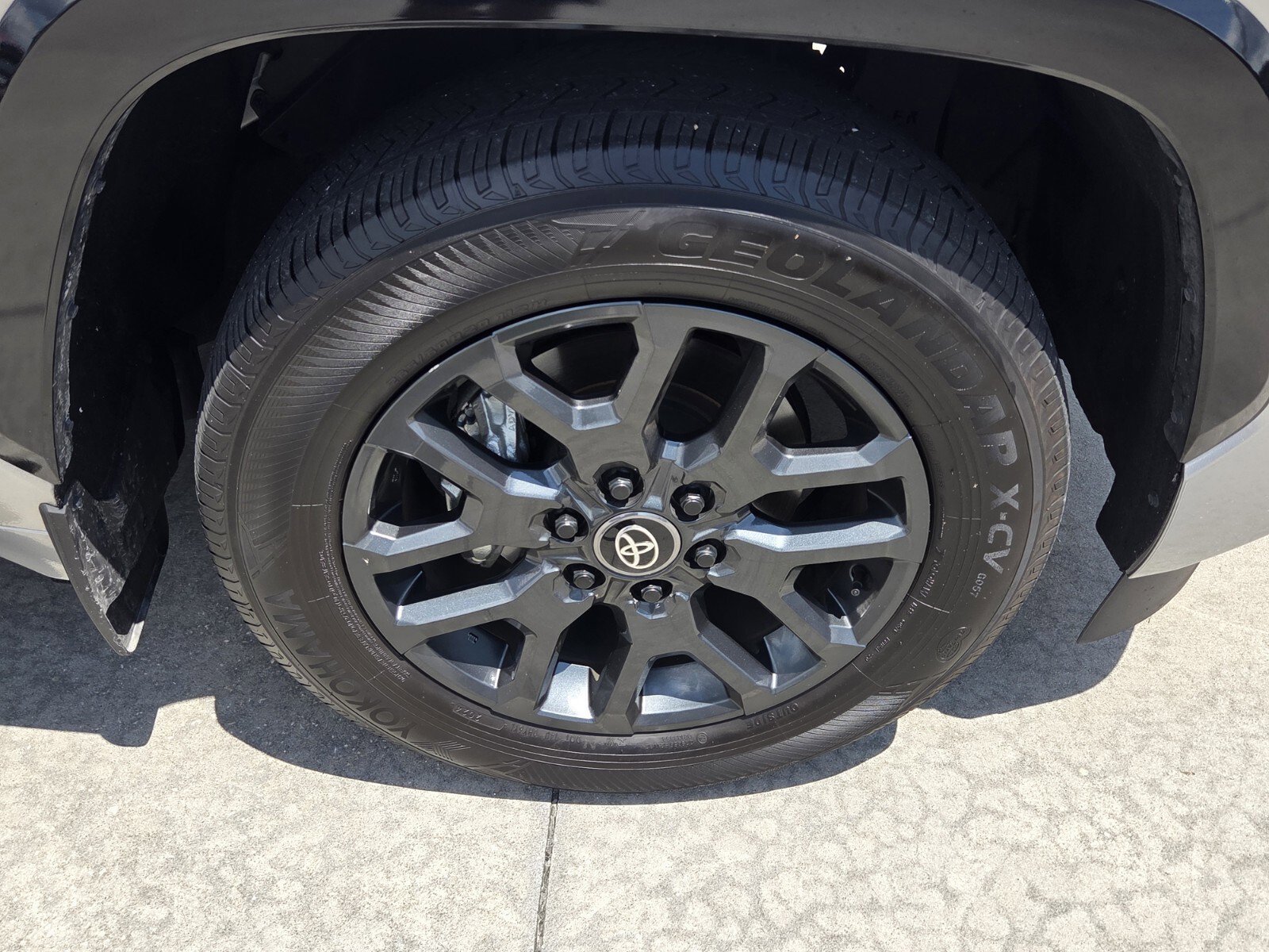 Certified 2025 Toyota Sequoia Platinum AWD/4WD image 14