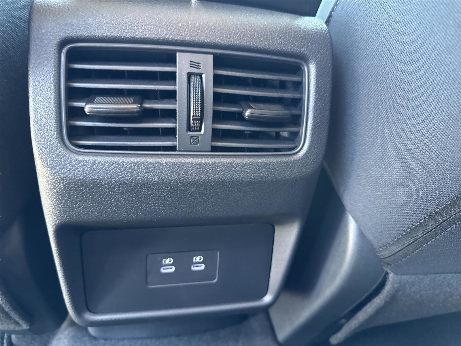 New 2026 Nissan Rogue SV w/ Cold Weather Package FWD image 31