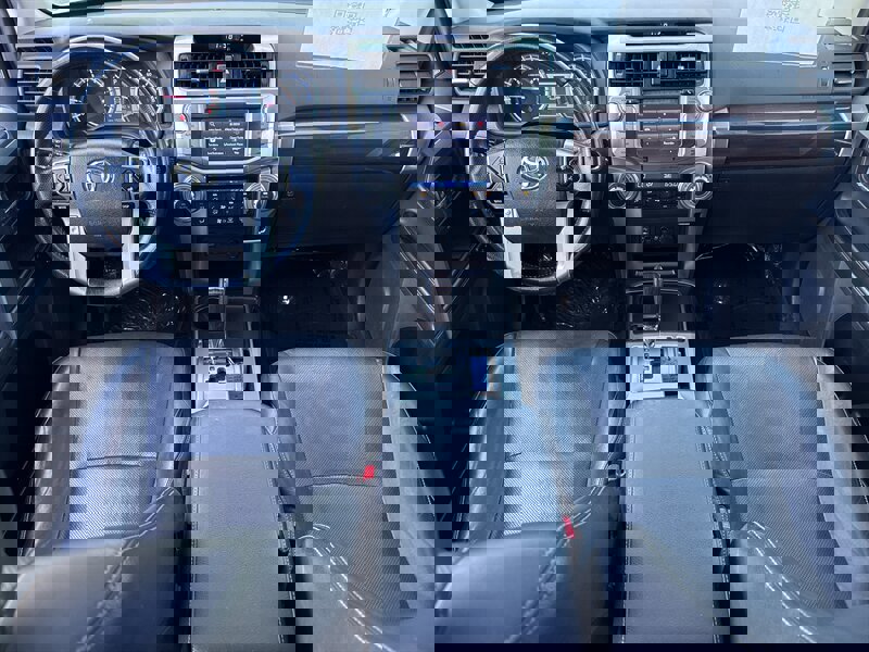 Used 2015 Toyota 4Runner Limited image 11