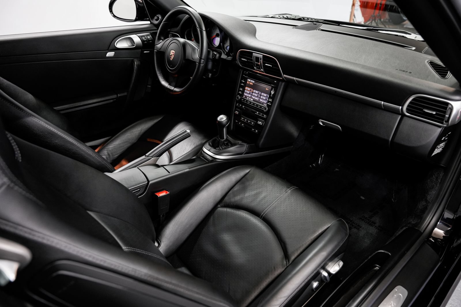 Used 2011 Porsche 911 Carrera S RWD image 26