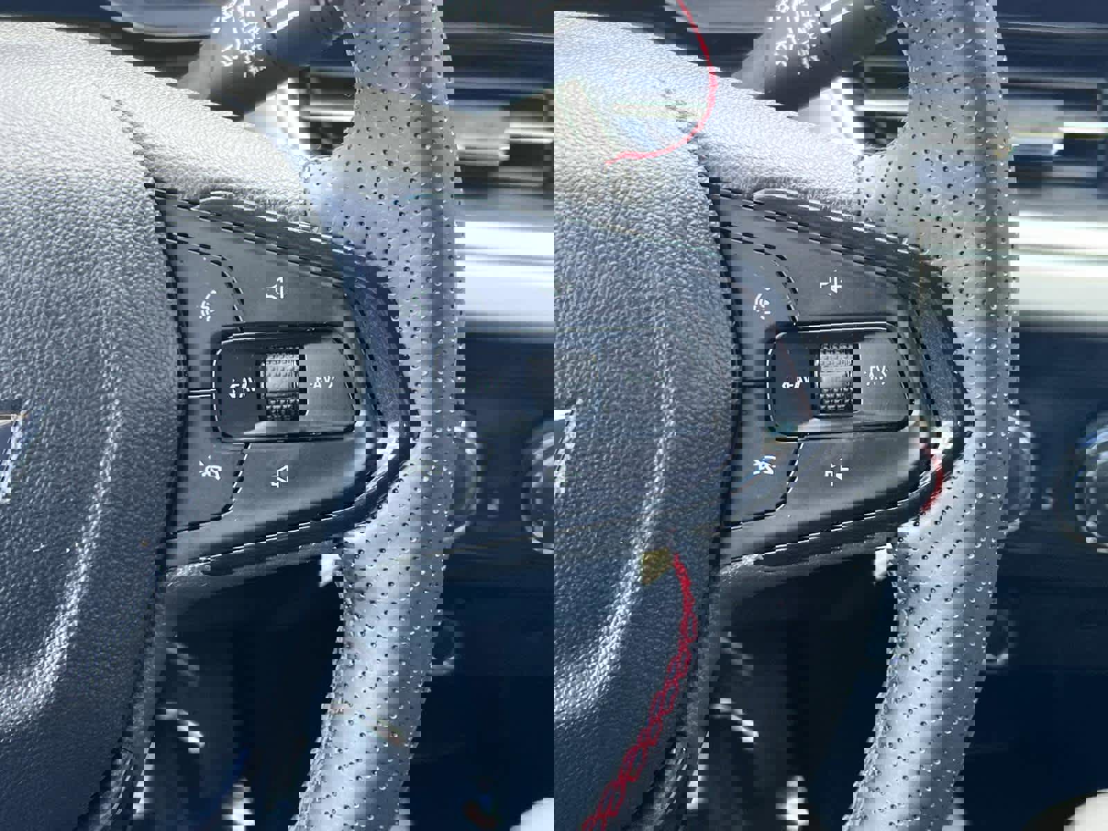 Certified 2024 Chevrolet Trax RS w/ Driver Confidence Package image 20