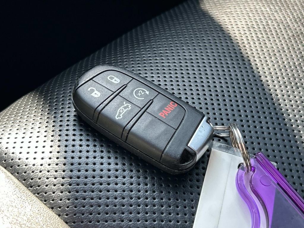 Used 2023 Dodge Charger SXT w/ Plus Group image 32