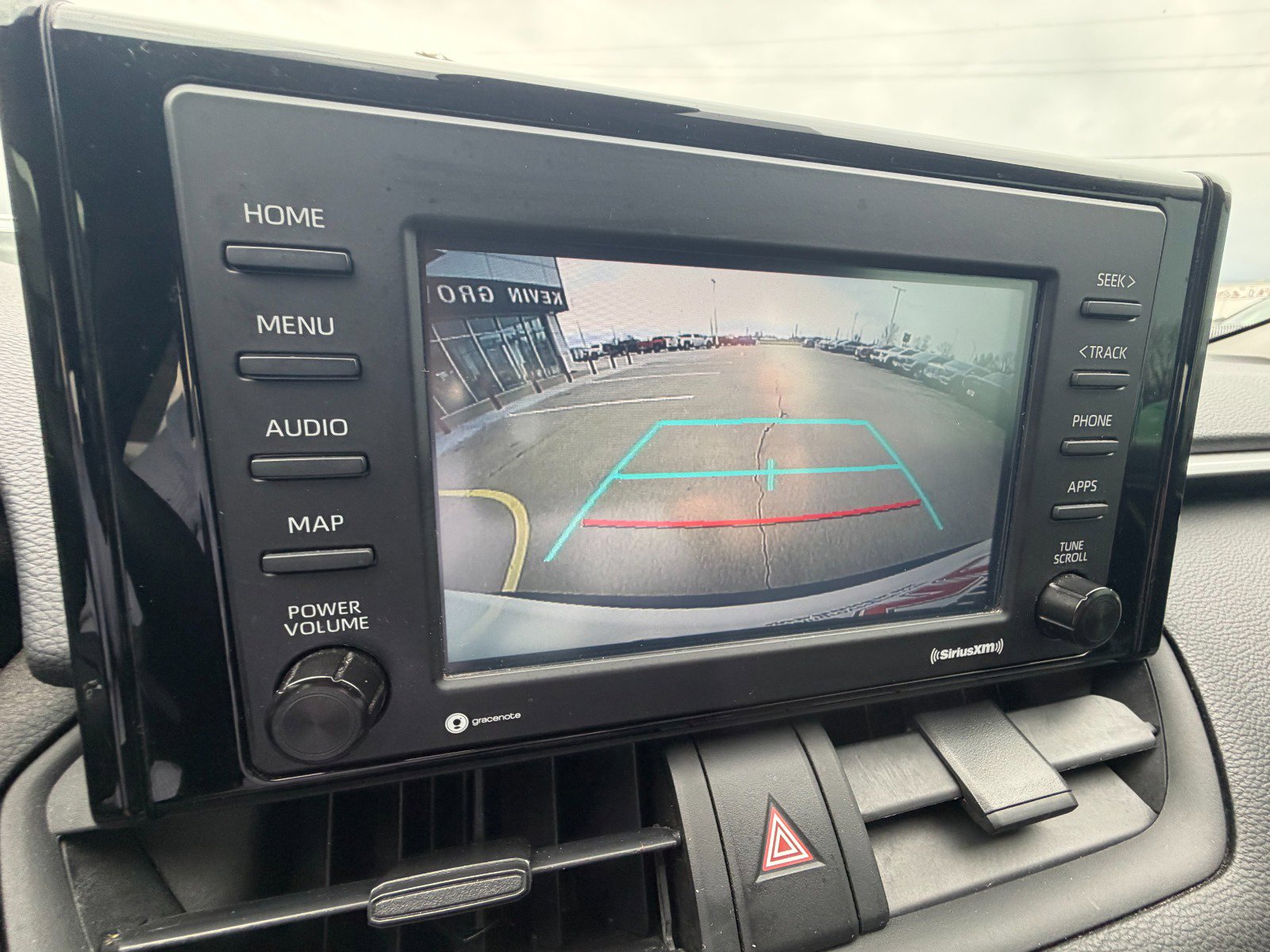 Used 2020 Toyota RAV4 LE FWD image 14