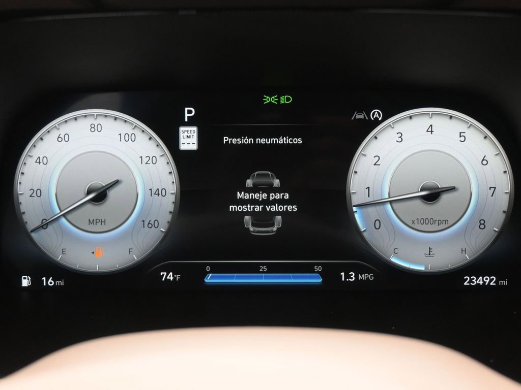 Used 2024 Hyundai Palisade Calligraphy image 13