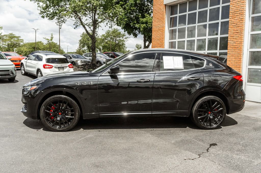 Used 2017 Maserati Levante S AWD/4WD image 48