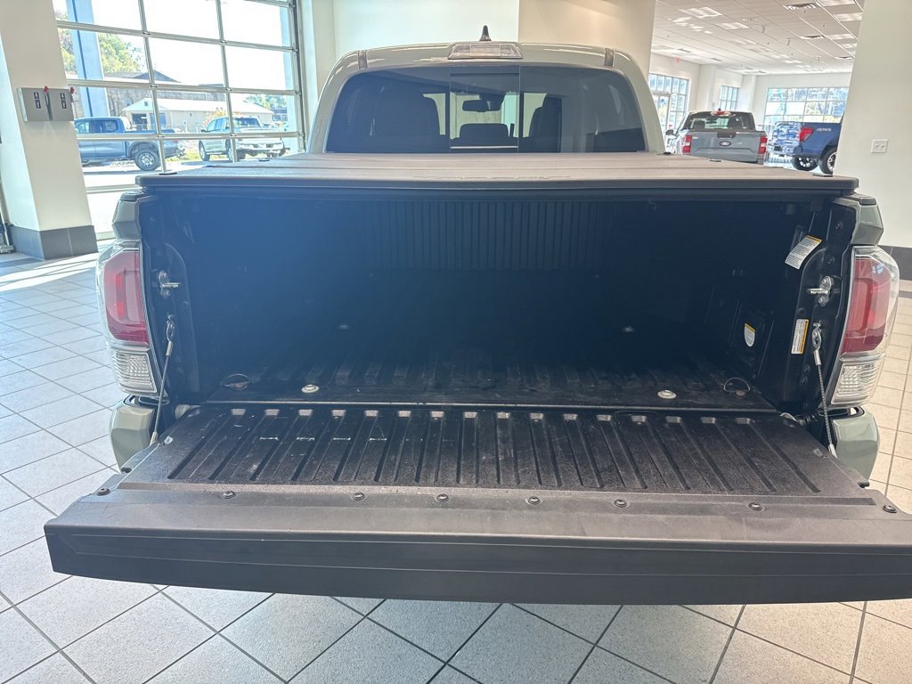 Used 2023 Toyota Tacoma TRD Sport image 17