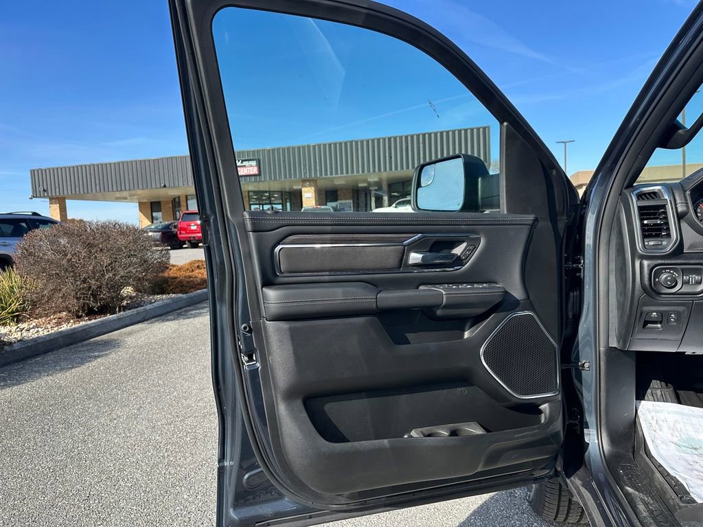 New 2026 RAM 1500 Laramie w/ Sport Appearance Package AWD/4WD image 21