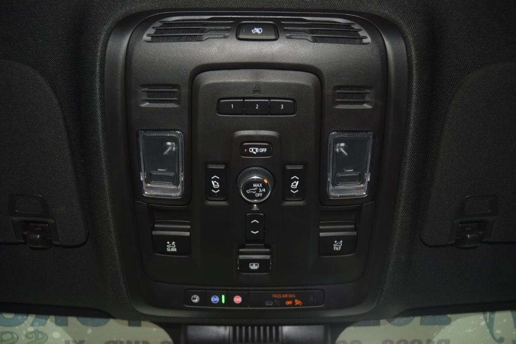 Used 2024 GMC Yukon XL Denali Ultimate AWD/4WD image 56