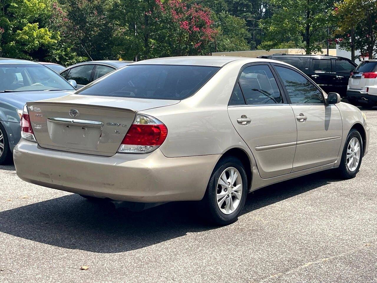 Used 2006 Toyota Camry LE FWD image 8
