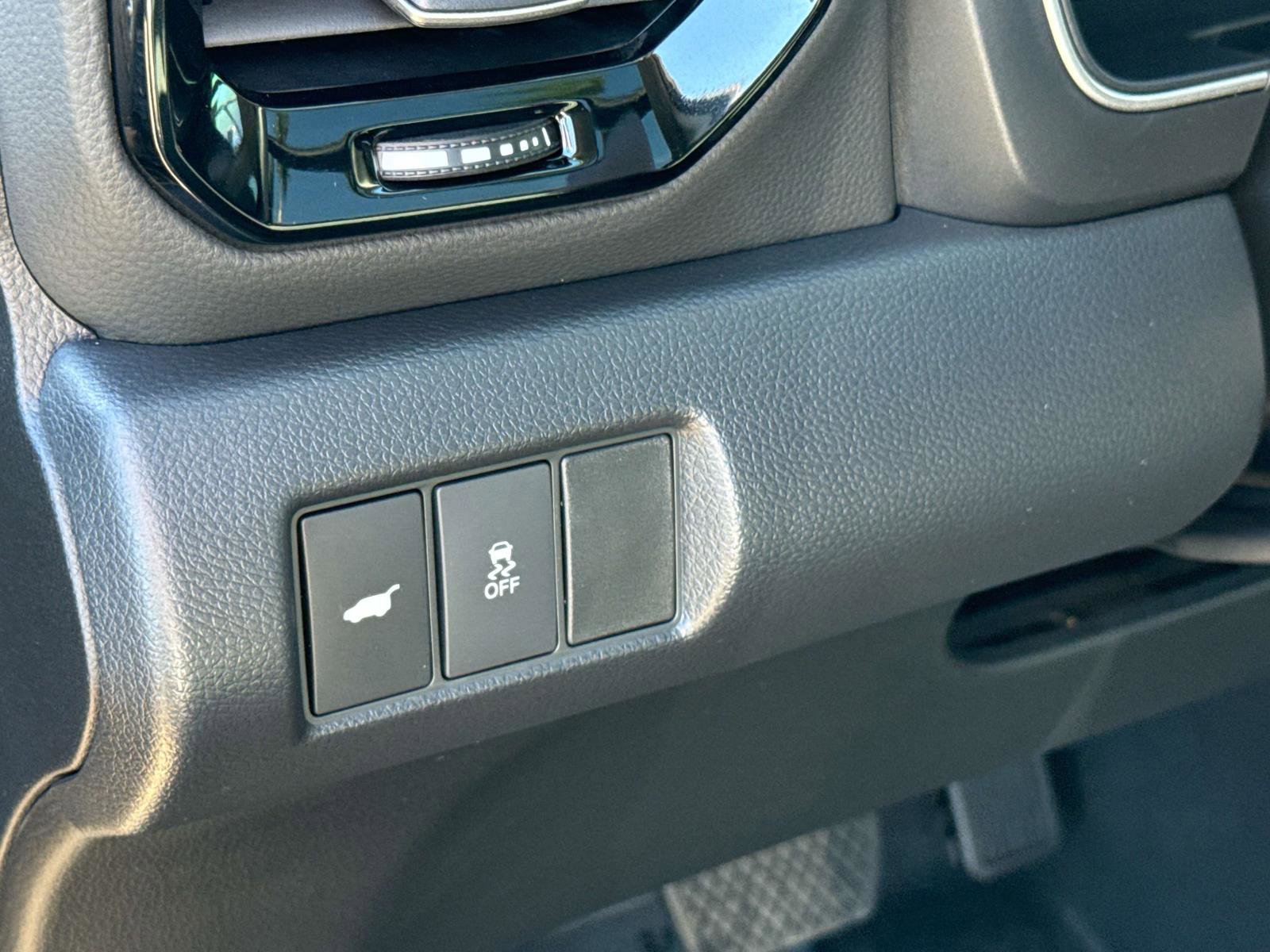 Used 2025 Honda Pilot Touring image 28