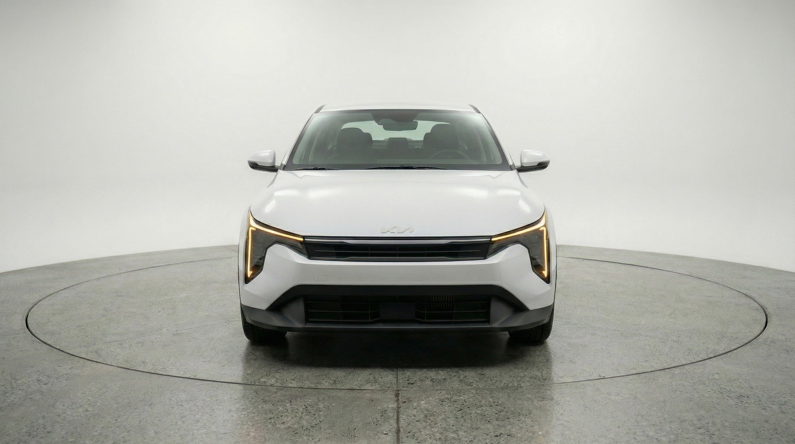 Used 2025 Kia K4 LXS image 2