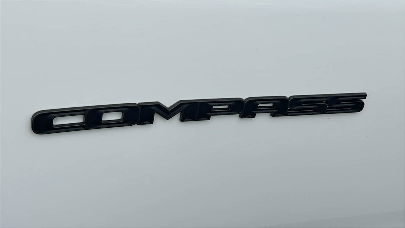 New 2026 Jeep Compass Latitude image 28