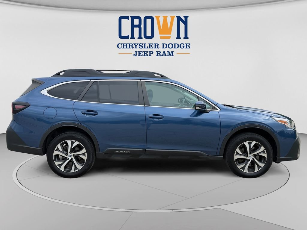 Used 2022 Subaru Outback Limited AWD/4WD image 2