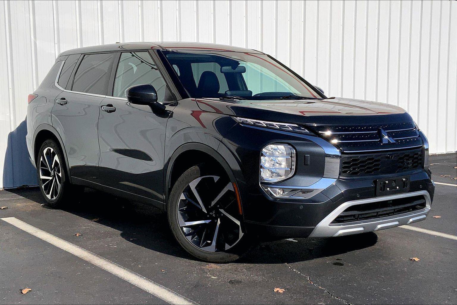 Used 2024 Mitsubishi Outlander SE image 33