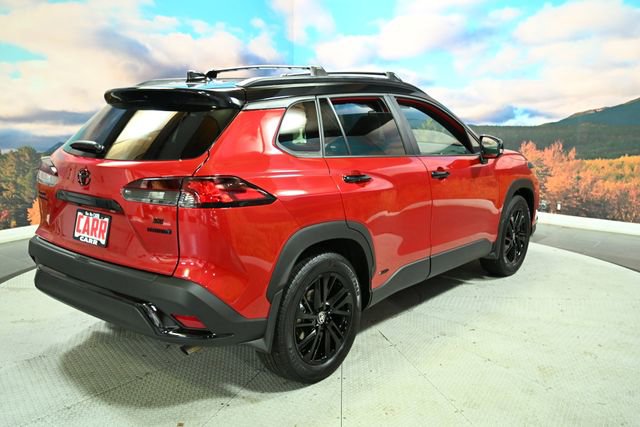 Used 2024 Toyota Corolla Cross AWD Hybrid w/ Moonroof Package image 9