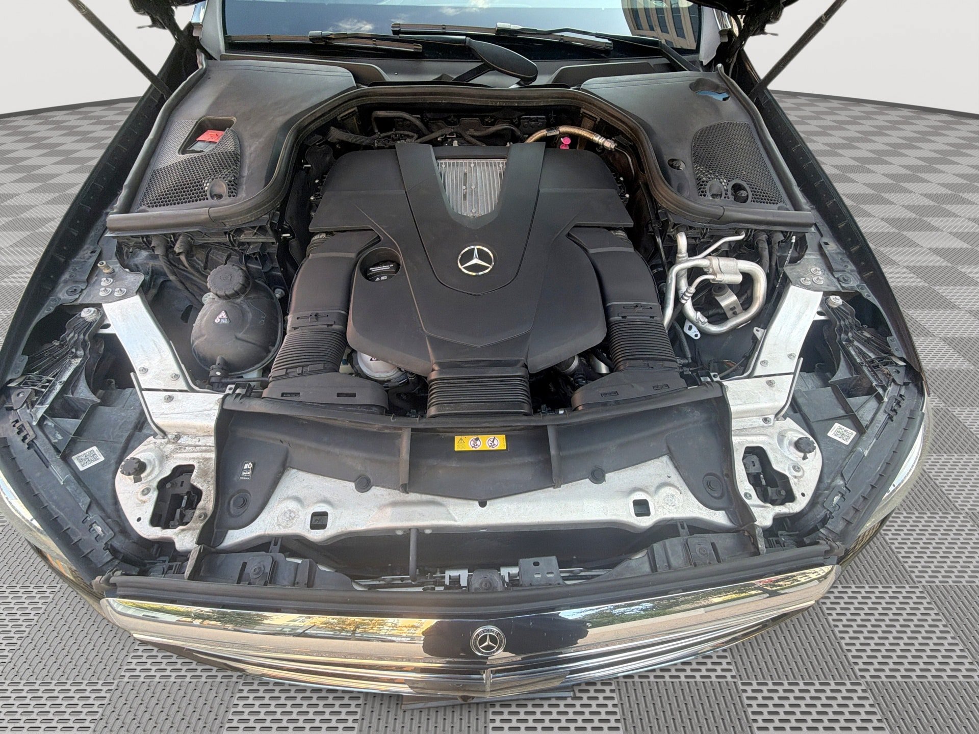 Used 2019 Mercedes-Benz E 450 4MATIC Sedan image 18