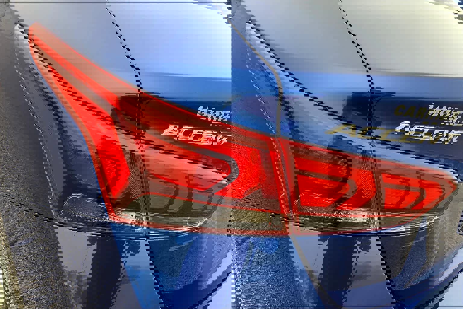 Used 2021 Hyundai Accent SE image 26