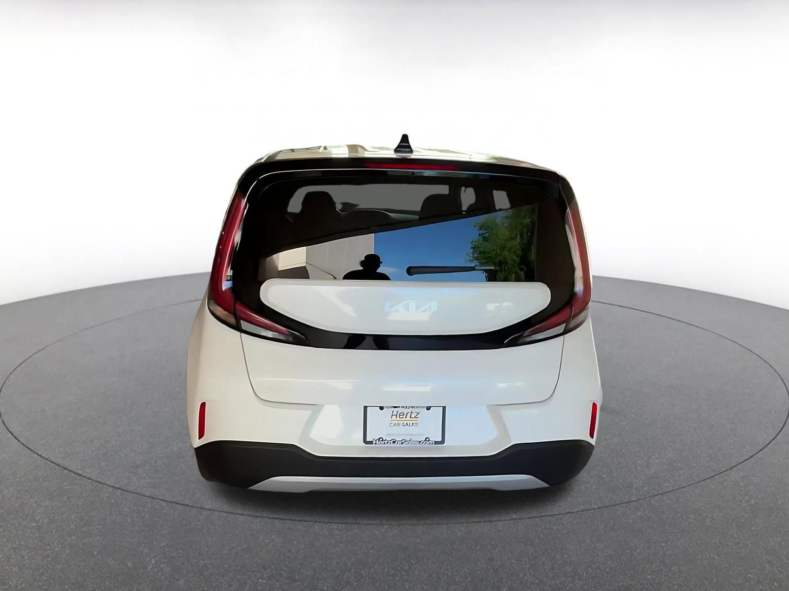 Used 2025 Kia Soul LX w/ LX Technology Package image 12