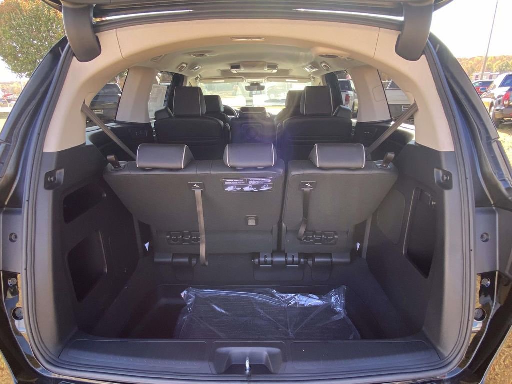 New 2026 Honda Odyssey Elite image 32