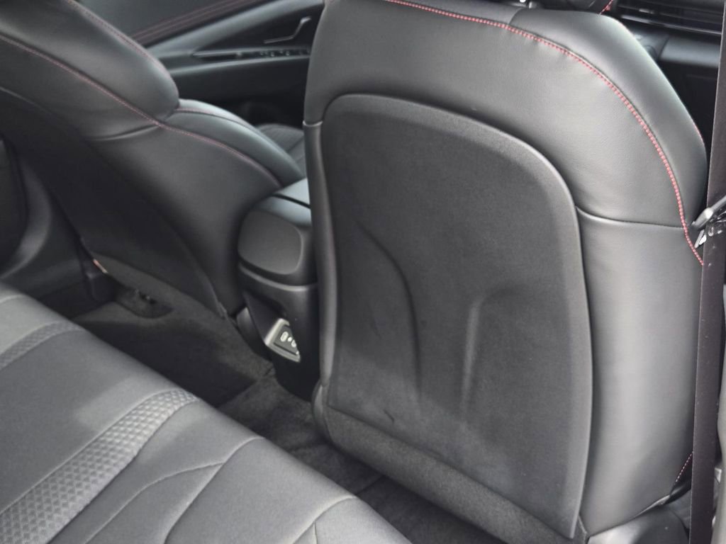 Certified 2025 Hyundai Elantra N Line image 25