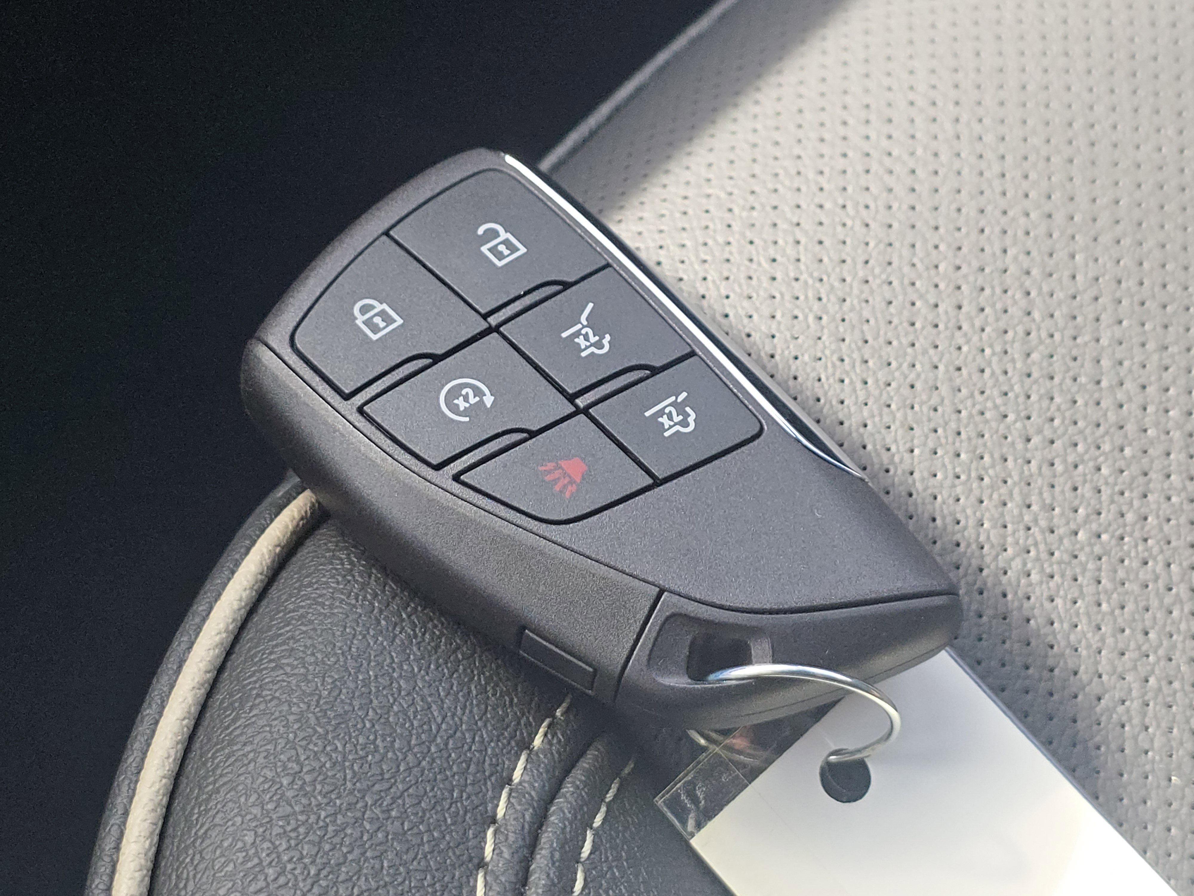 New 2026 Chevrolet Suburban Premier image 34